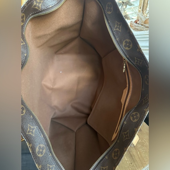 Louis Vuitton All In MM Monogram - Picture 11 of 14